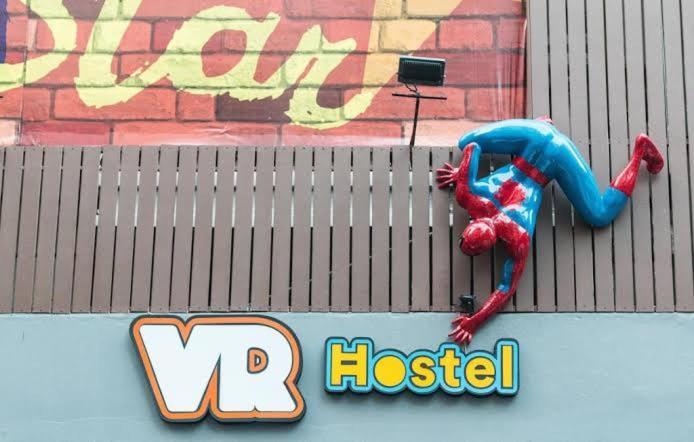 Vr Hostel สะพานควาย Bangkok Exterior foto